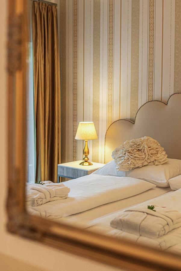 Bed and Breakfast Casablanca Panzio Тата Экстерьер фото