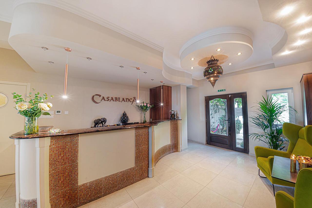 Bed and Breakfast Casablanca Panzio Тата Экстерьер фото